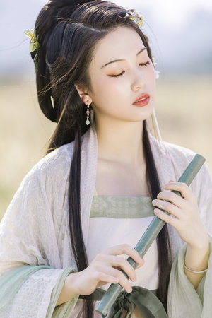 一切美好只是昨日沉醉是什么歌