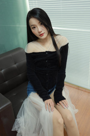 欧美裸体一区二区