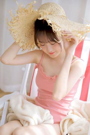 女仆被各种器具残忍调教