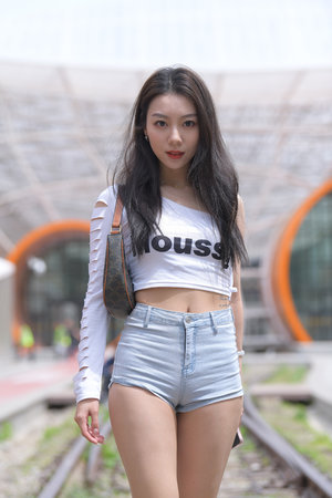 亚洲丰满女人ass硕大